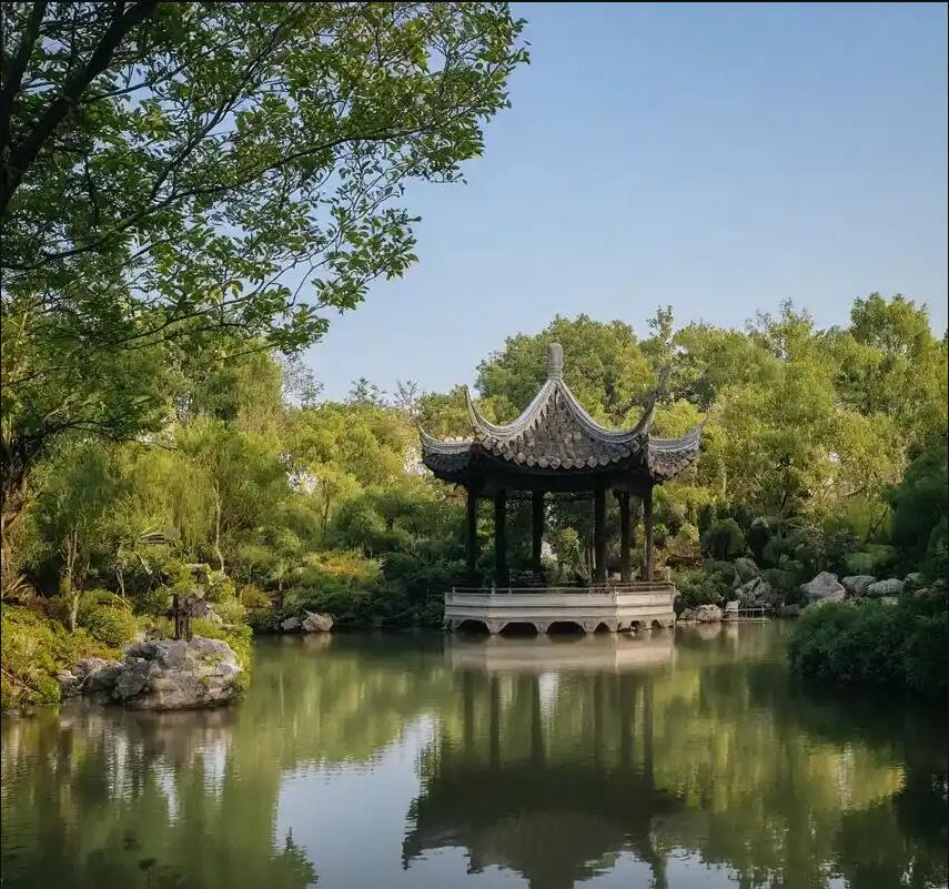 雨花区盼山零售有限公司